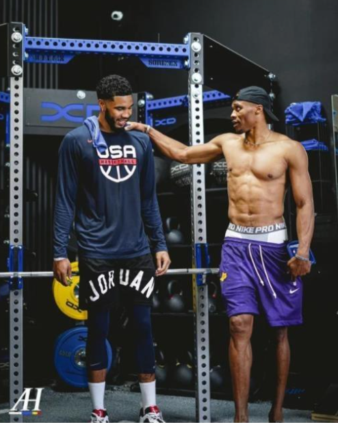 第三球衣首 第三球衣首