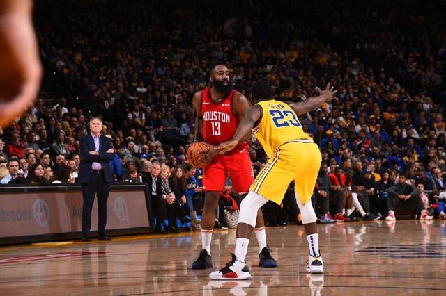 卢伟：上海和香港两大城市比赛很有意义 CBA杯让队伍能够很好地磨合