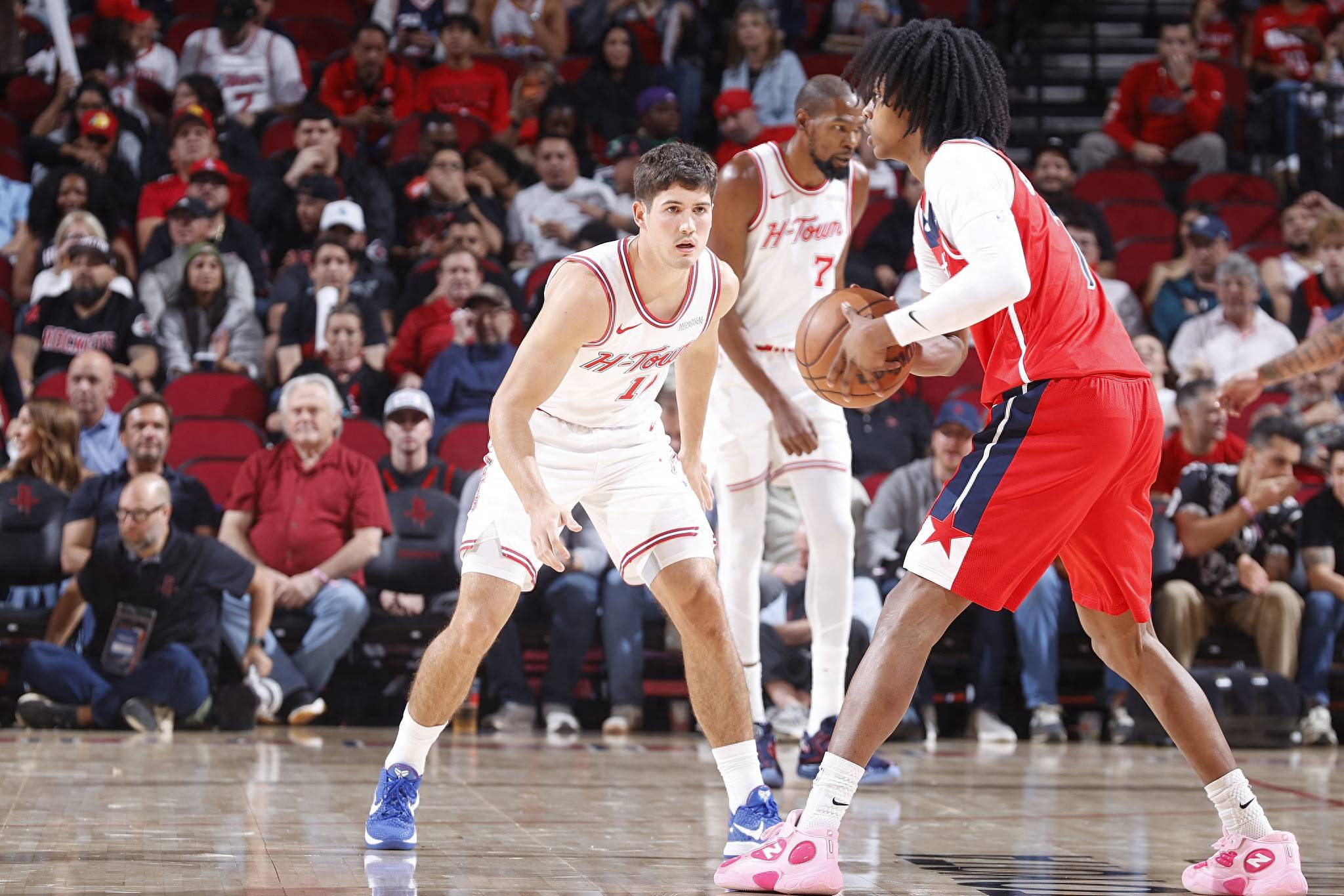 杜兰特23分 国王送火箭三连败